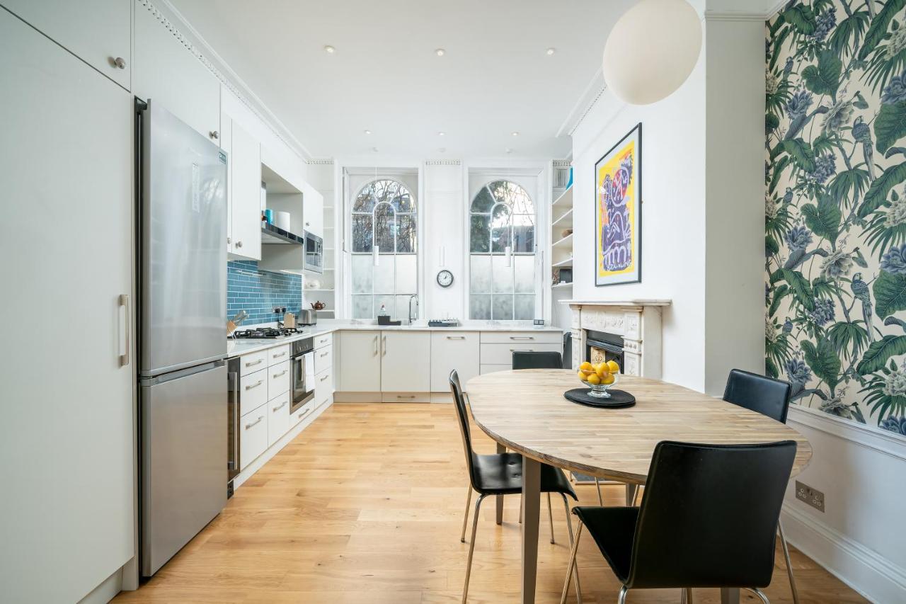 Sleek Flat With Communal Courtyard Londra Dış mekan fotoğraf